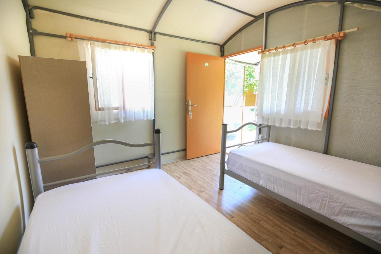 Merry Bungalow & Tent Çıralı Buitenkant foto