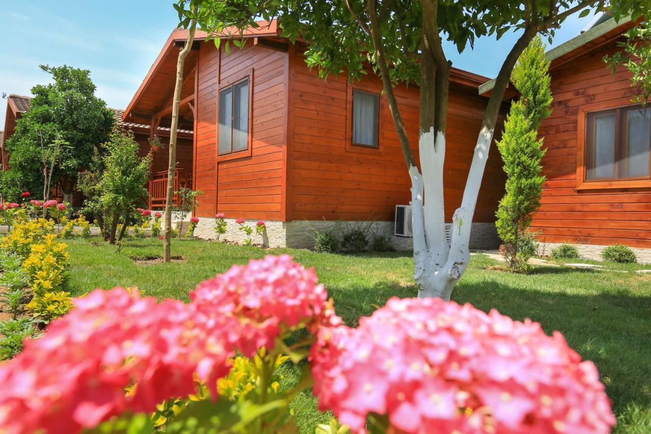 Merry Bungalow & Tent Çıralı Buitenkant foto